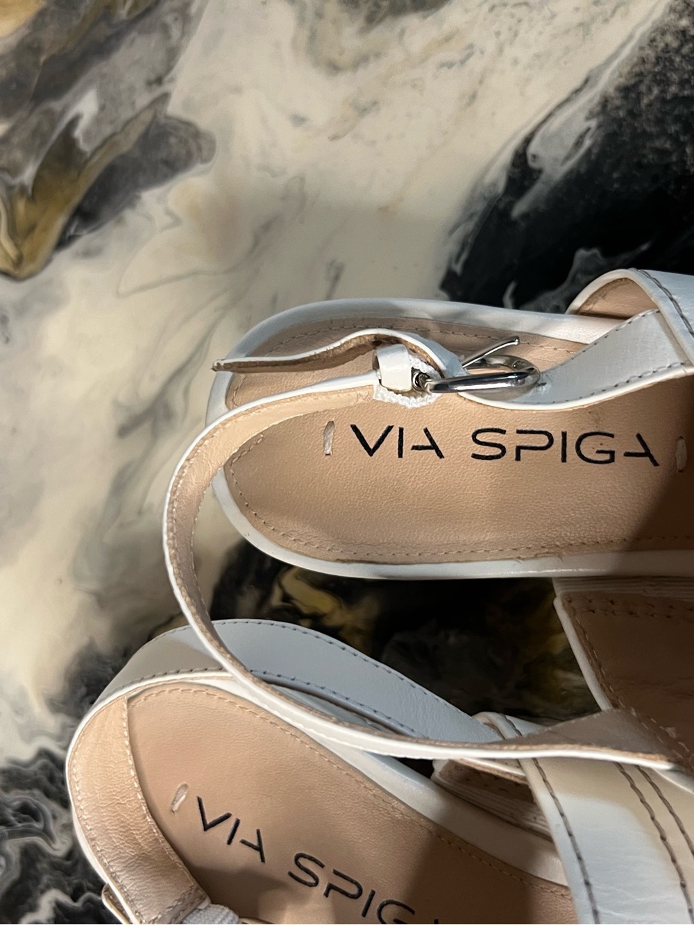 Via Spiga White Leather Low Block Heel Sandals - Picture 8 of 12